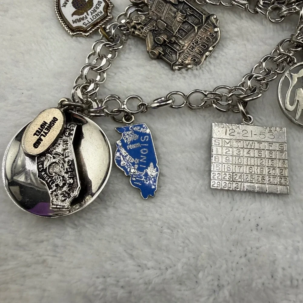 Vintage Mostly Sterling Silver Charm Bracelet Travel Souvenir Disneyland 7in